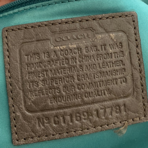 Coach Flagship Chelsea Buffalo Leather Purse - Picture 15 of 16